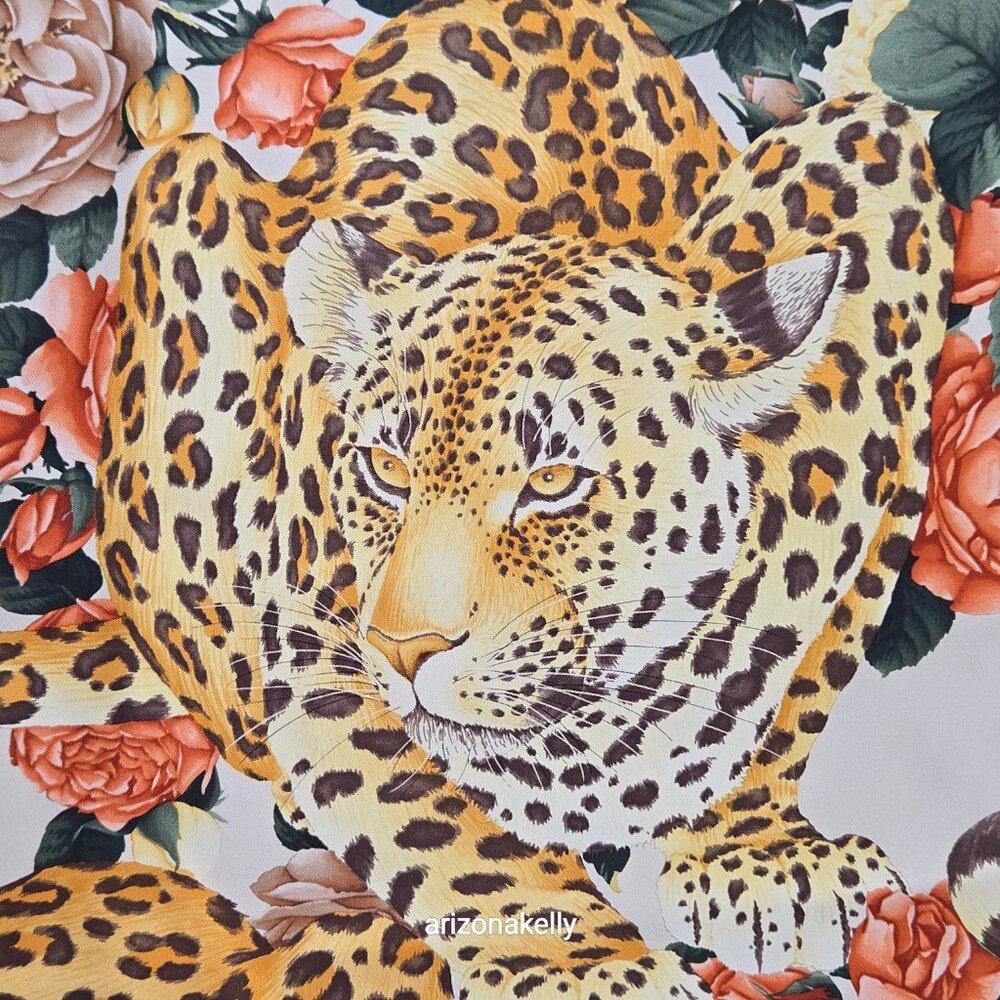 LIKE NEW Salvatore Ferragamo Leopards Flowers Silk - Picture 5 of 9